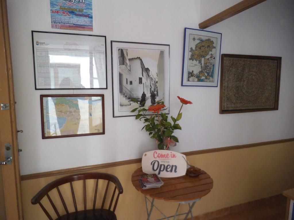 Casa De Huespedes La Pena Hotel Ibiza Town Ngoại thất bức ảnh