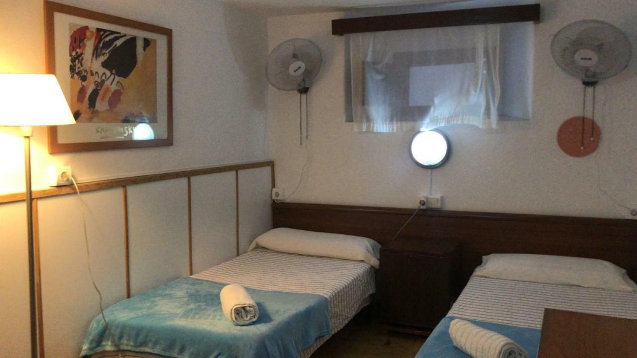 Casa De Huespedes La Pena Hotel Ibiza Town Ngoại thất bức ảnh