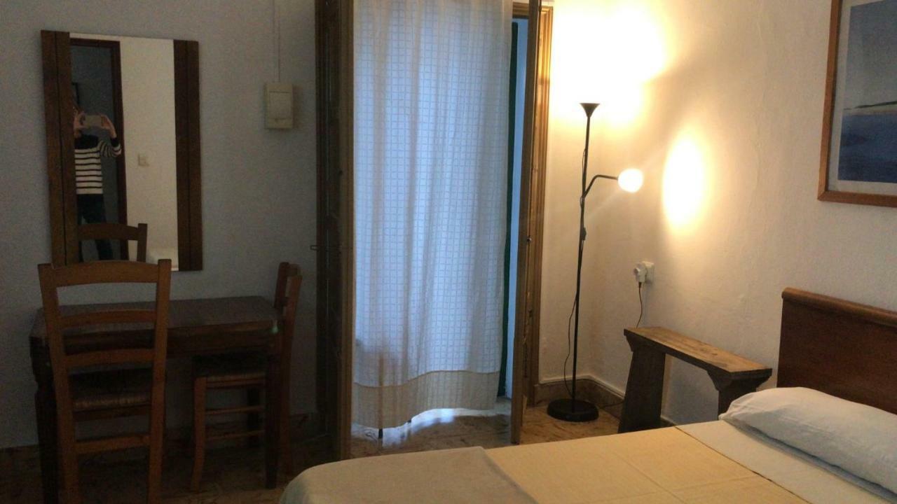 Casa De Huespedes La Pena Hotel Ibiza Town Ngoại thất bức ảnh