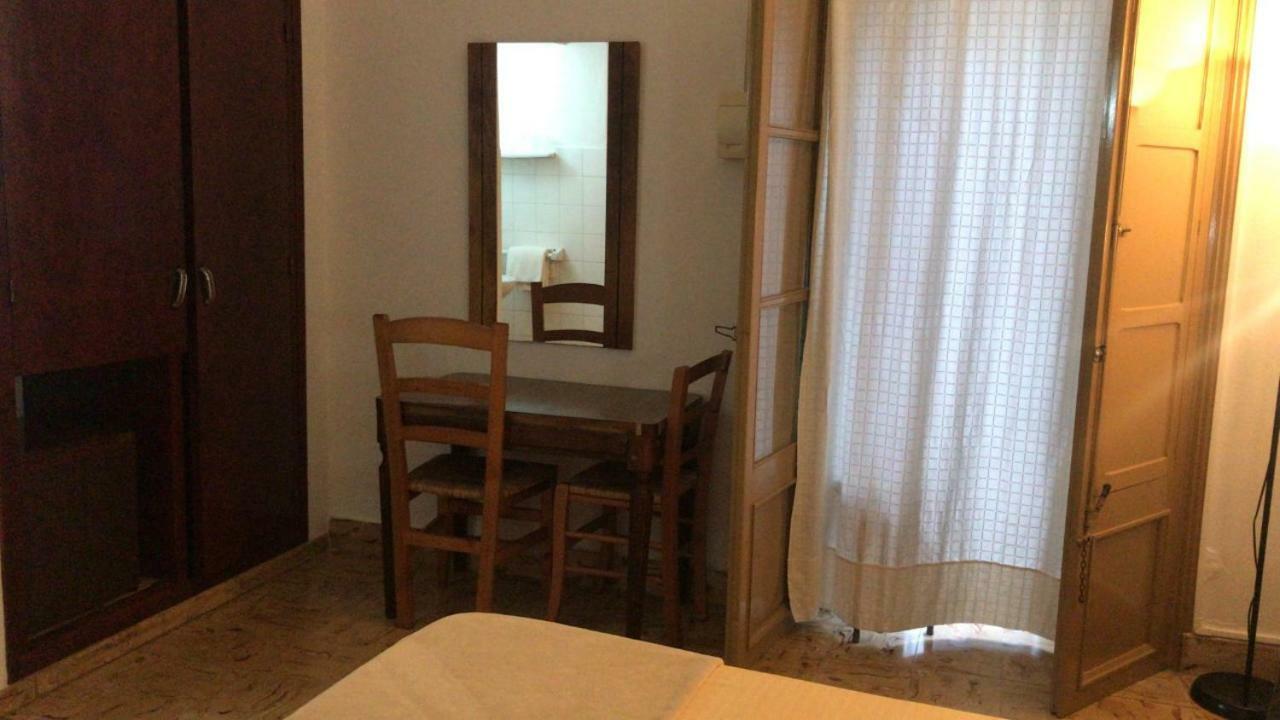 Casa De Huespedes La Pena Hotel Ibiza Town Ngoại thất bức ảnh